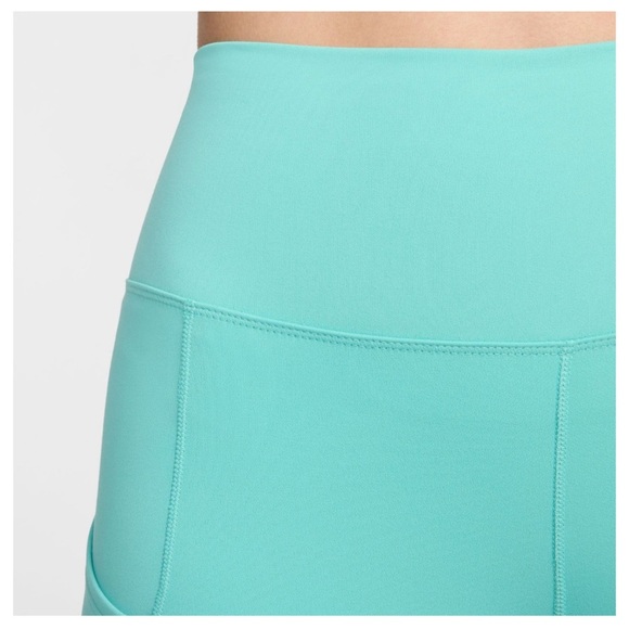 Nike Women's One High-Waisted 7/8
Leggings with Pockets - Picture 6 of 8